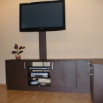 TV stolek a police 2011 10